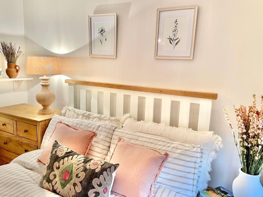 Fordview Cottage Is Full Of Cotwolds Charm Upper Slaughter Eksteriør bilde